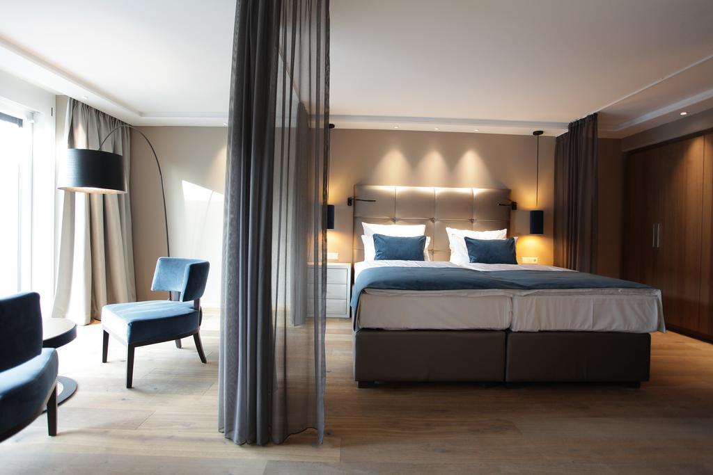 Hotel Aurelia Aldingen  Экстерьер фото